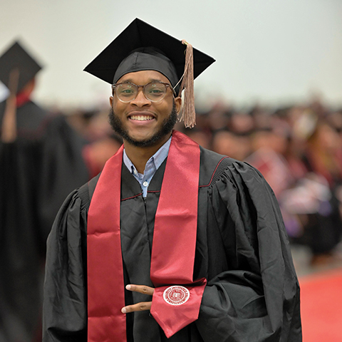 50382064-00201-0216-Large Photo of Dayon's graduation from IUPUI