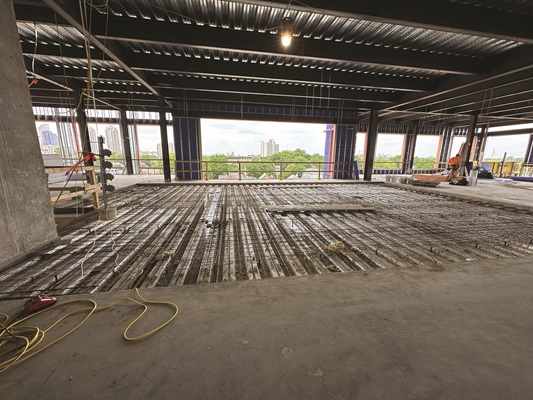 BottleworksConstruction1 Photo of Forvis Mazars office that is under construction