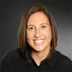 Minnich_Carrie_cropped Photo of Carrie Minnich